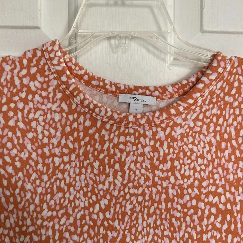 Daily Ritual Orange Patterned Tee Small - Picture 2 of 4